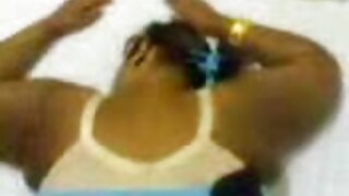 Abella Danger i njen najbolji prijatelj sisaju veliki bijeli kurac