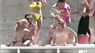 Polubrat ima divnu POV zabavu sa Selenom Stone