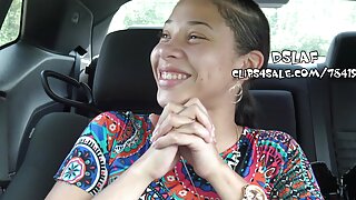 POV seks od strane očuha za ovu sitnu bebu
